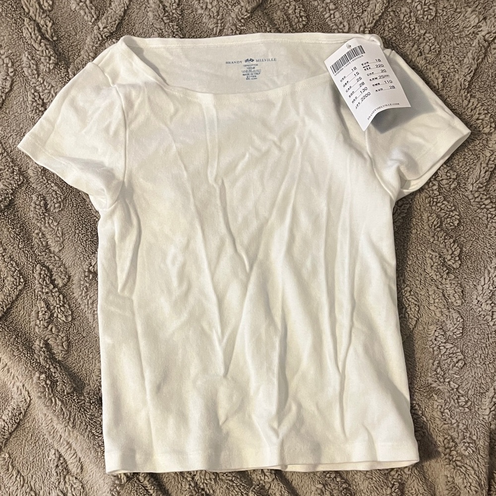 Brandy Melville cropped white tee